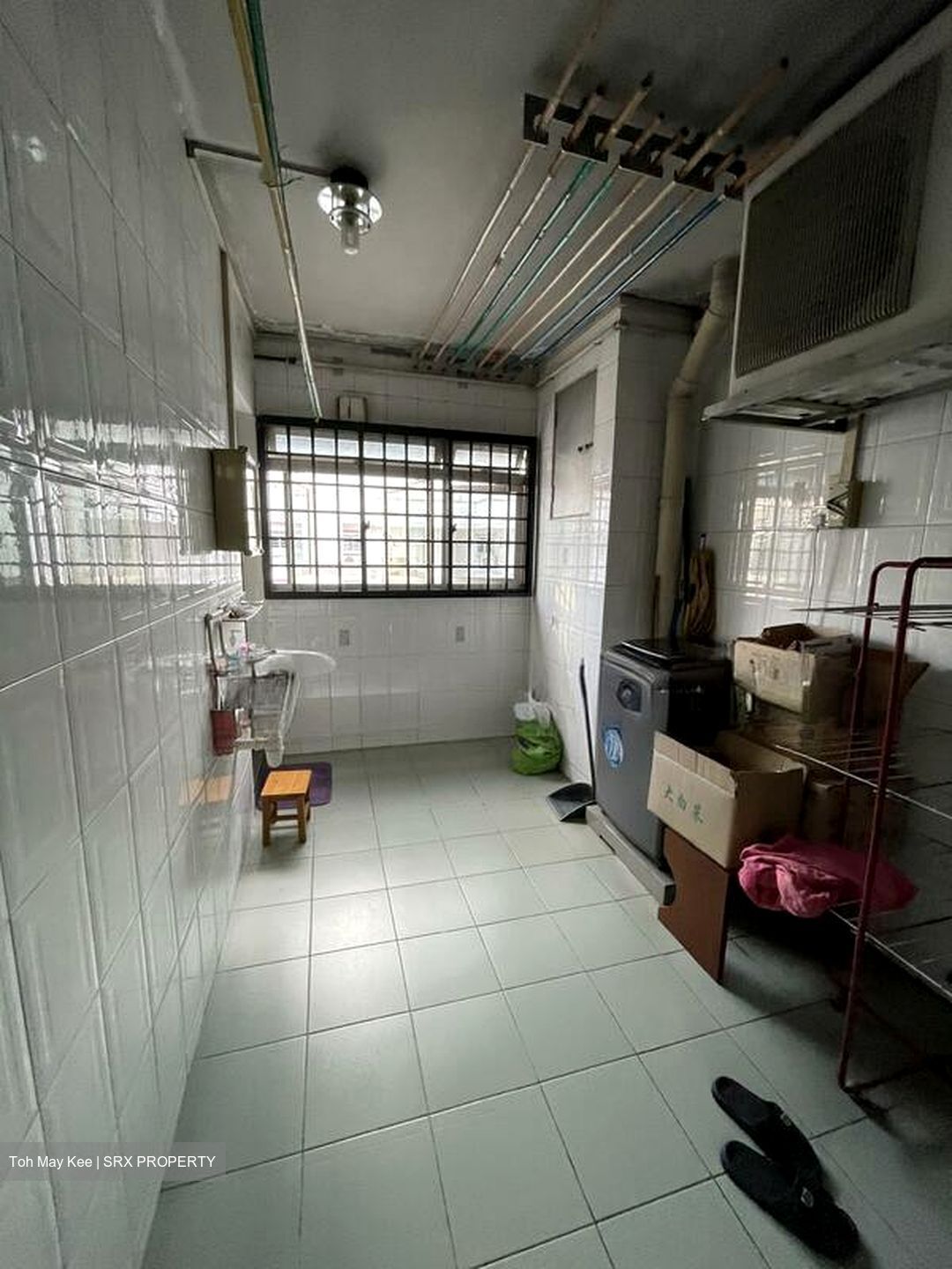 Blk 330 Woodlands Avenue 1 (Woodlands), HDB Executive #586749701